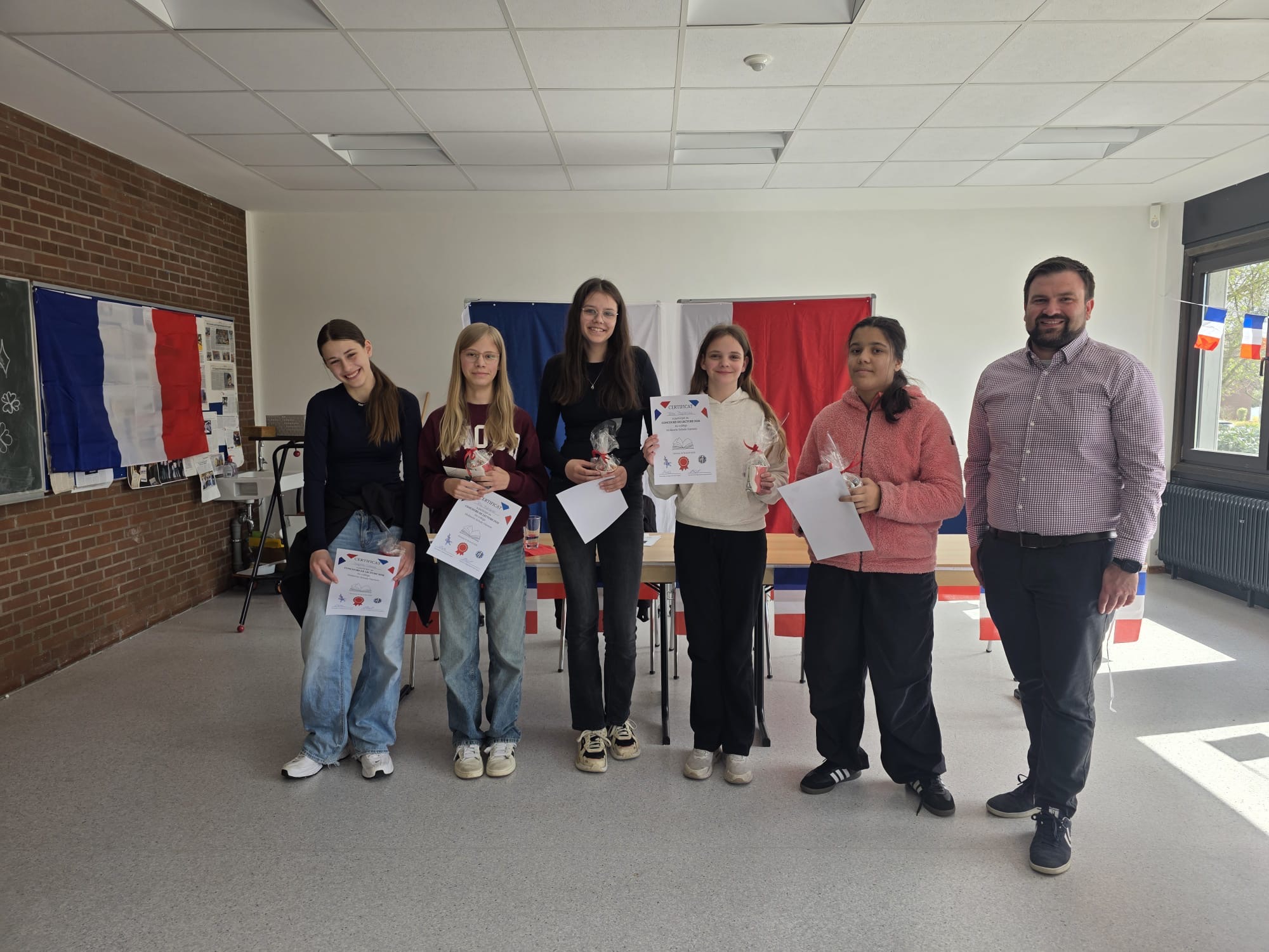 Mehr über den Artikel erfahren Französisch-Vorlesewettbewerb des 7. Jahrgangs